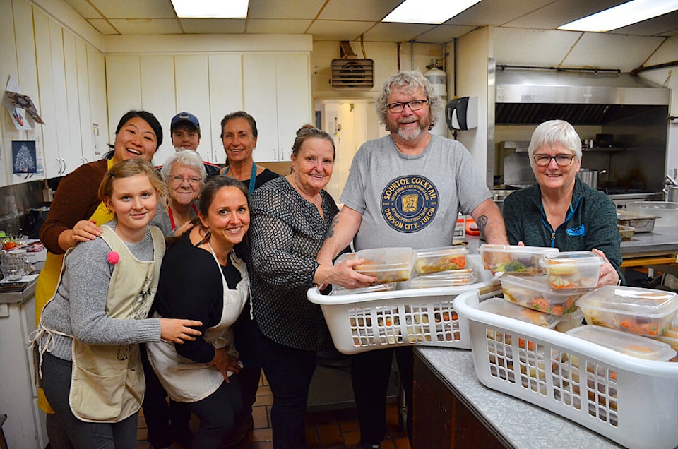 2023 Dec. 21 caremongering-Solstice-dinner